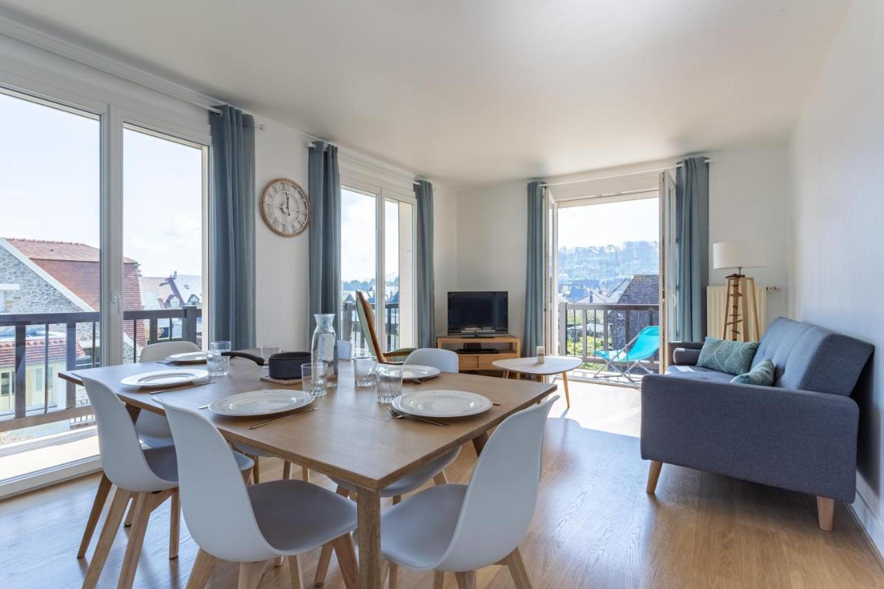 Le Carrousel - Appartement Avec Studio Attenant Deauville Bagian luar foto